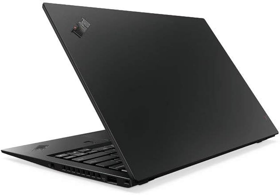 Laptop refurbished prezentat din spate pentru evaluarea starii estetice